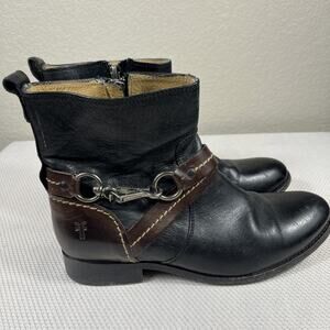 Frye Women’s Molly Hook Black / Brown Leather Bootie‎ Size 7B